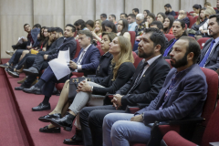 Autoridades e invitados